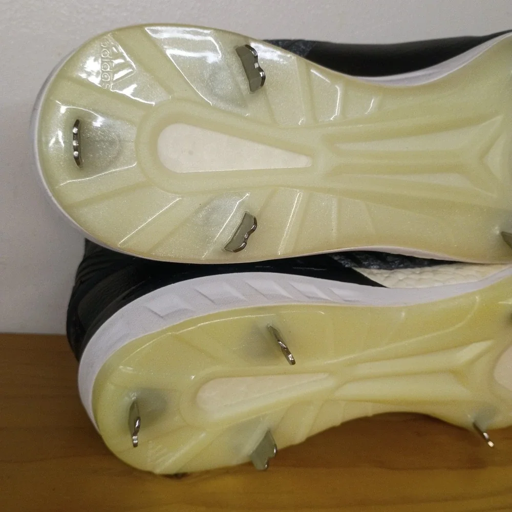 adidas boost icon